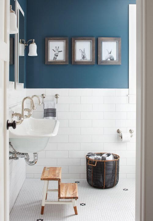 bathroom wall color